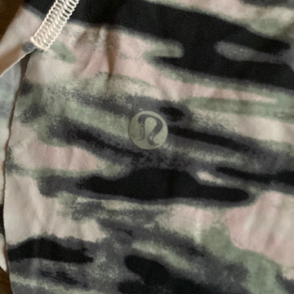 Lululemon racer back tank - Picture 3 of 3